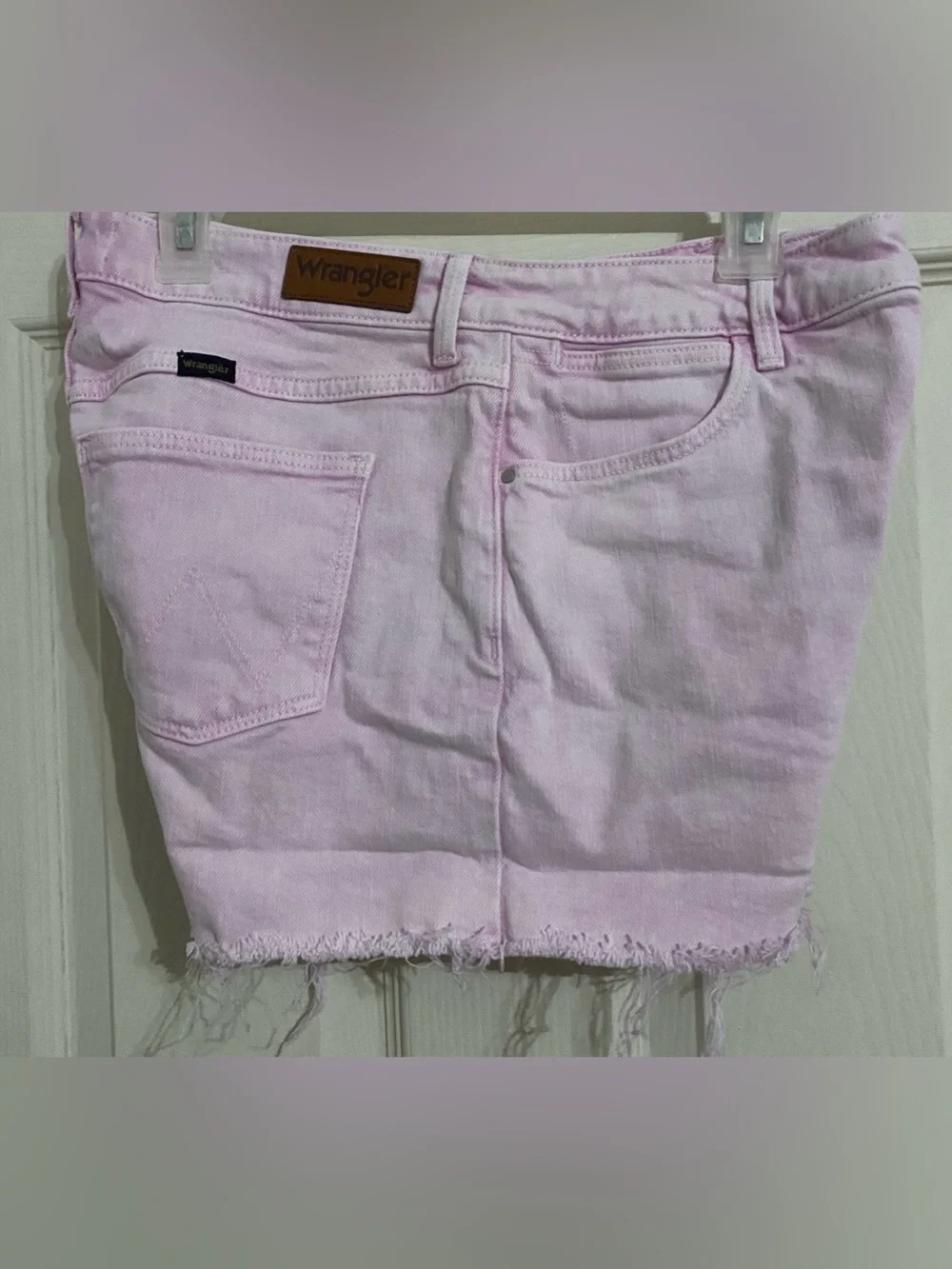 Wrangler Mid-Rise Vintage Shorts Size 6 - Picture 2 of 8